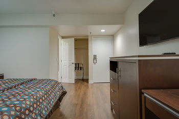 Vagabond Inn Executive - Bakersfield Downtowner Exterior foto